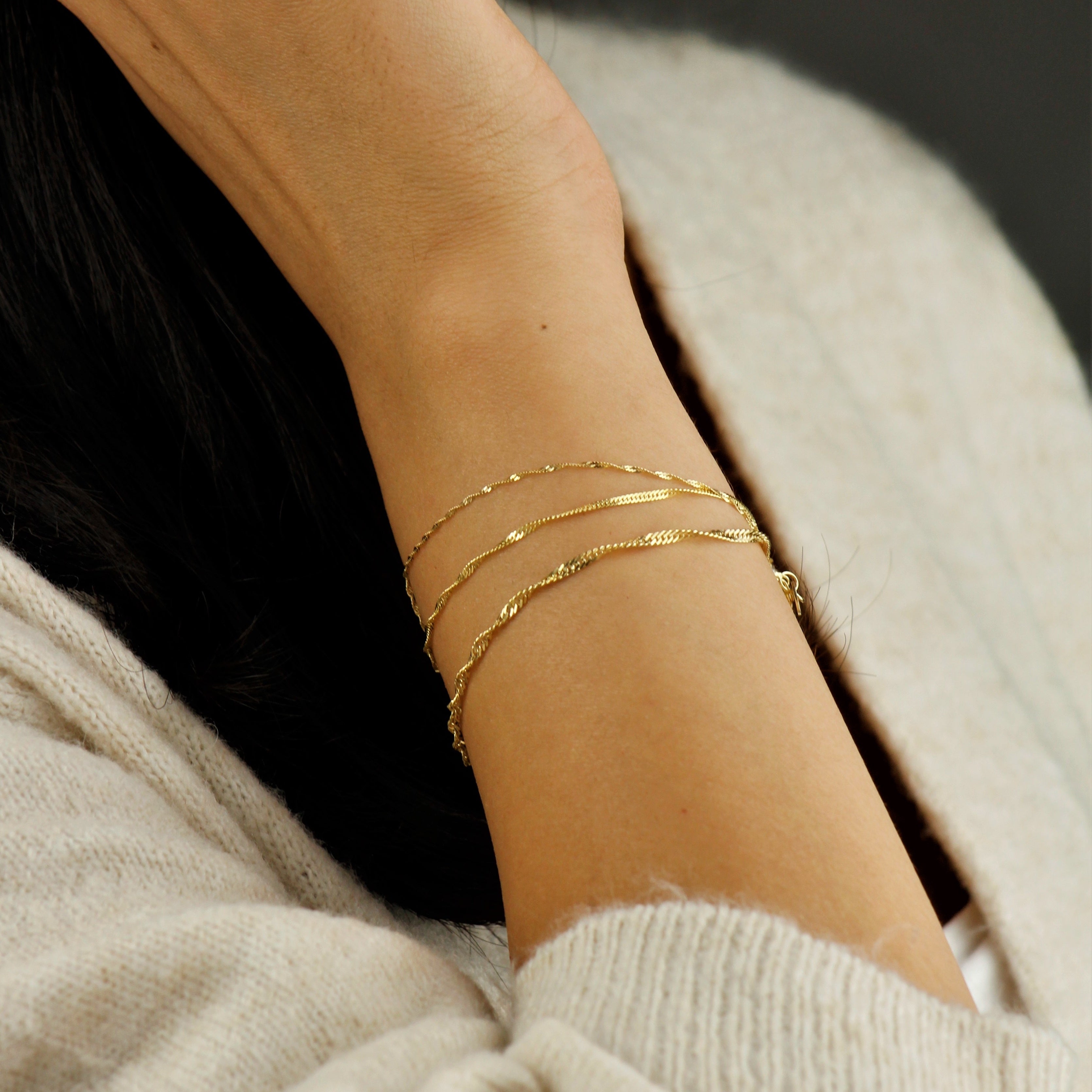 10k Solid Gold Twisted Chain Bracelet - Serena Sparkles