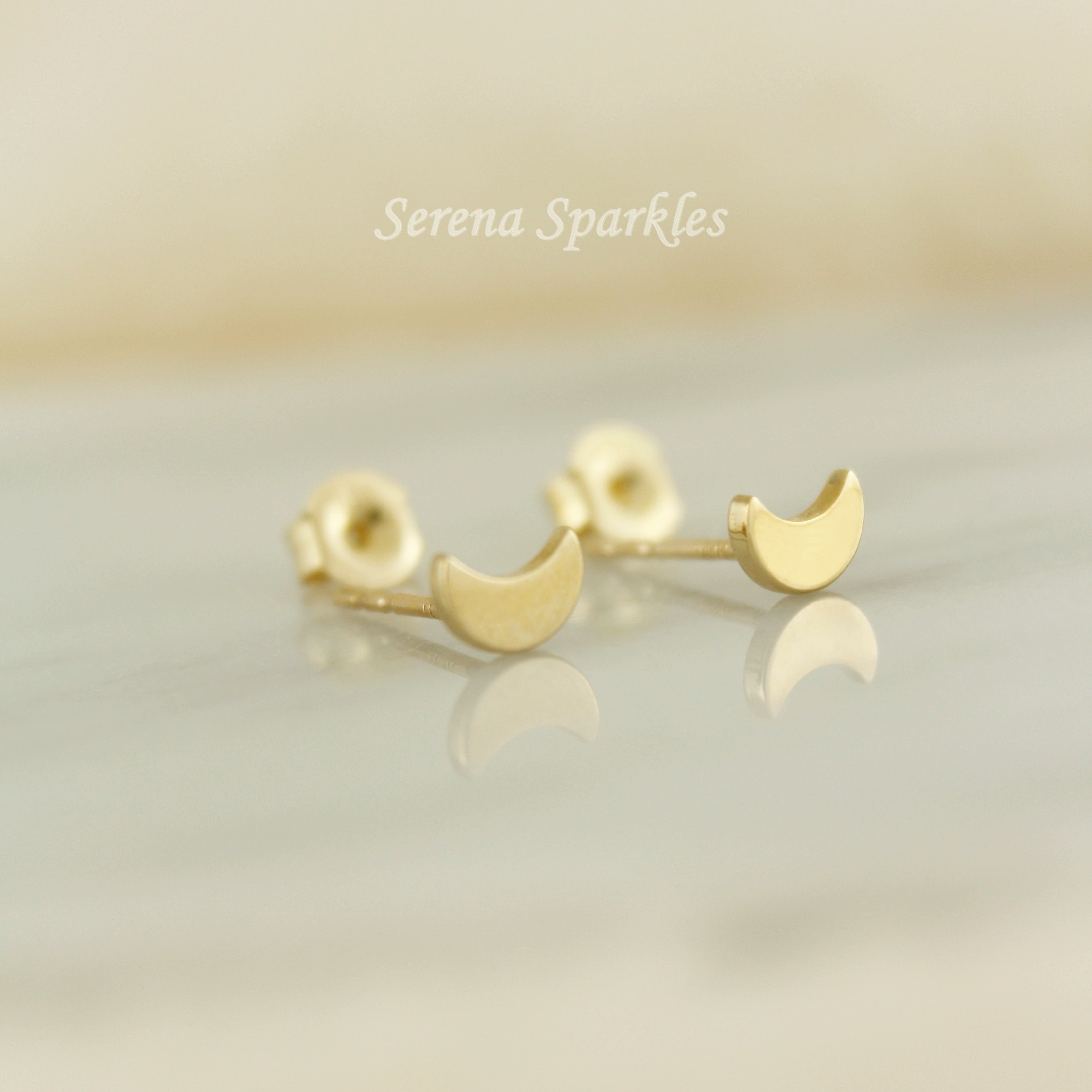 10k Solid Gold Crescent Moon Earrings - Serena Sparkles