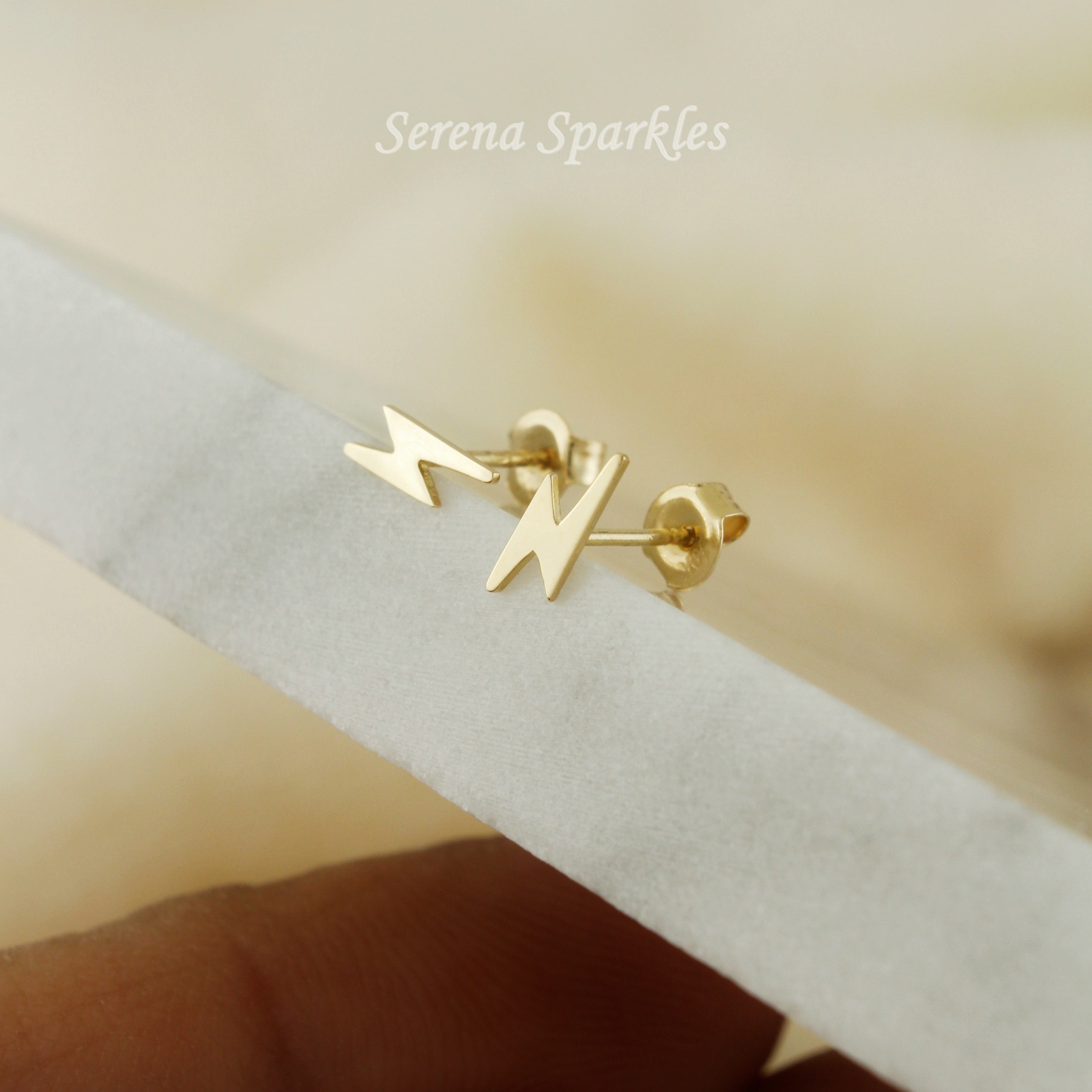 10k Solid Gold Lightning Bolt Stud Earrings - Serena Sparkles