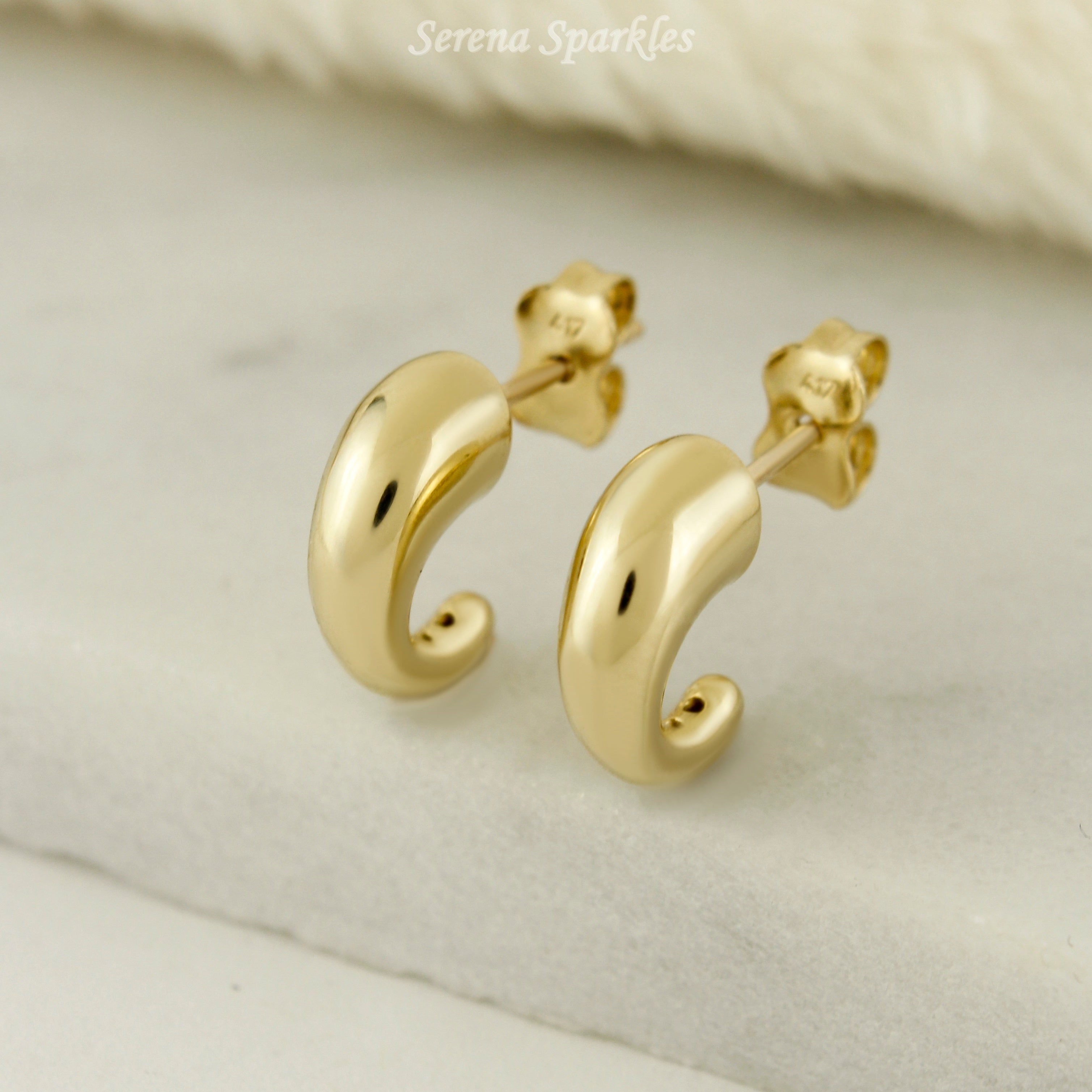 10k Solid Gold Simple Huggie Hoops (Measurement Pending) - Serena Sparkles